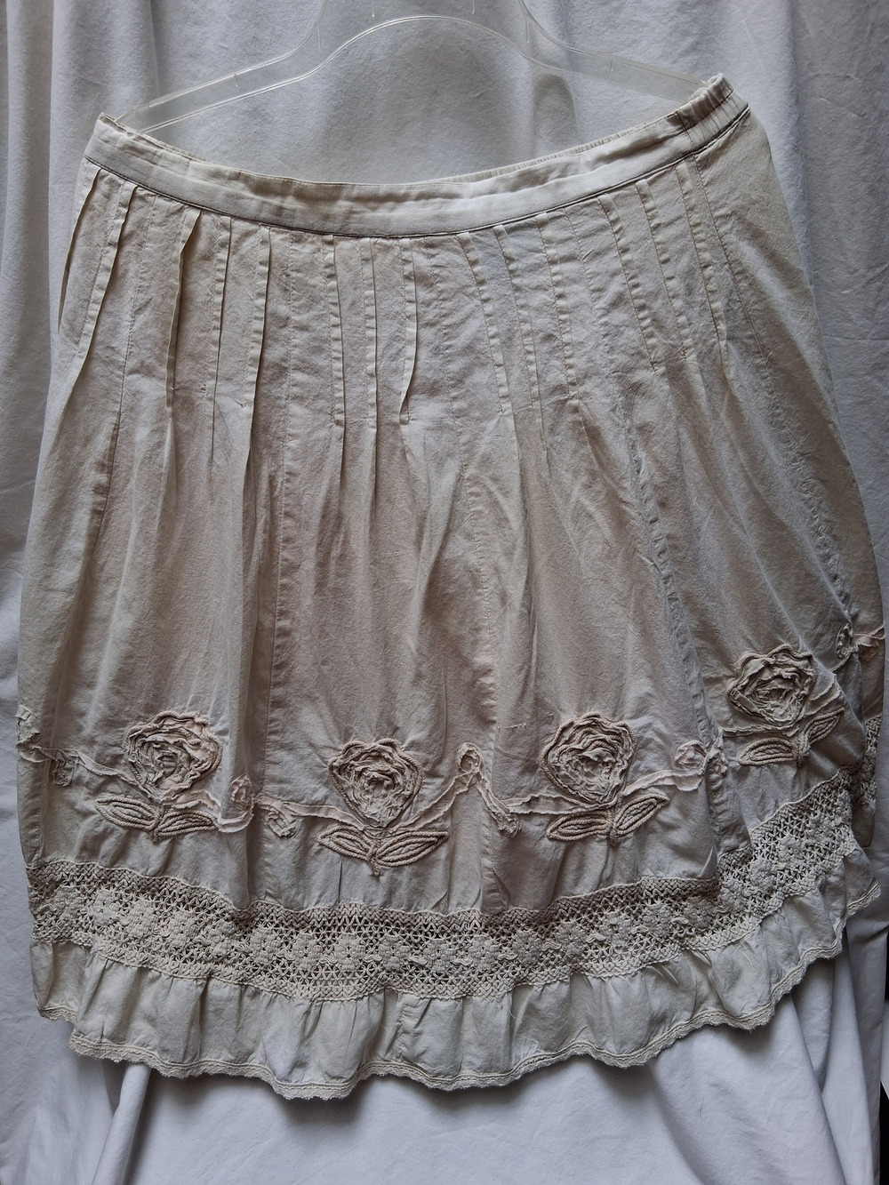 Bohemian Cafe Embroidered Cream Skirt
